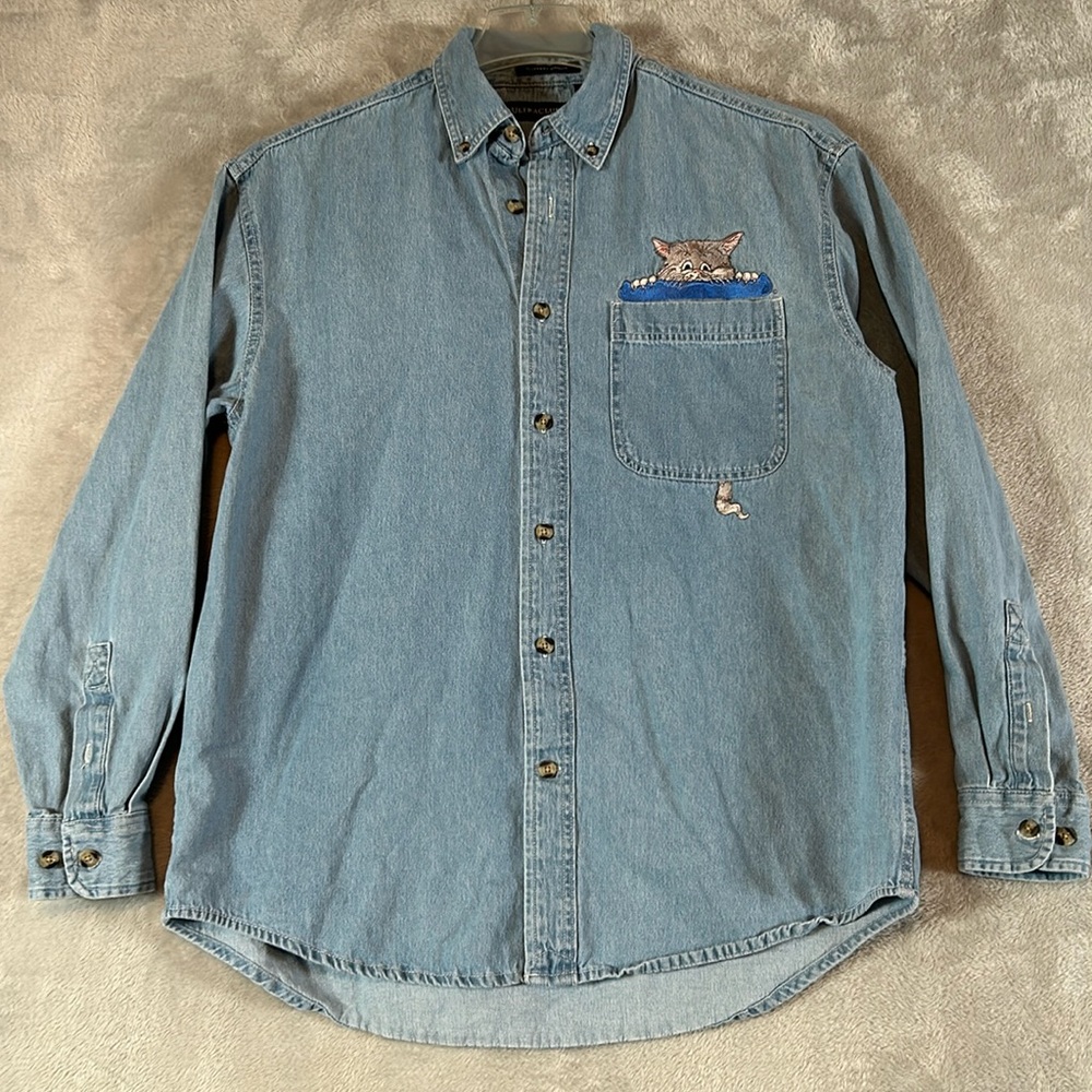 Vintage cat embroidered ultra club Cypress denim, button-down shirt, size medium